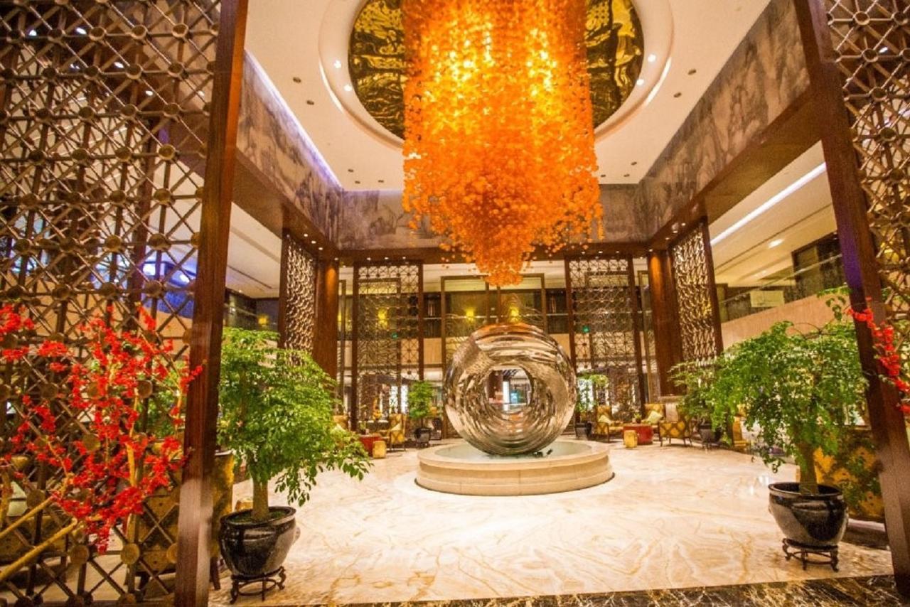 Ondine International Hotel Zhenjiang  Exterior photo