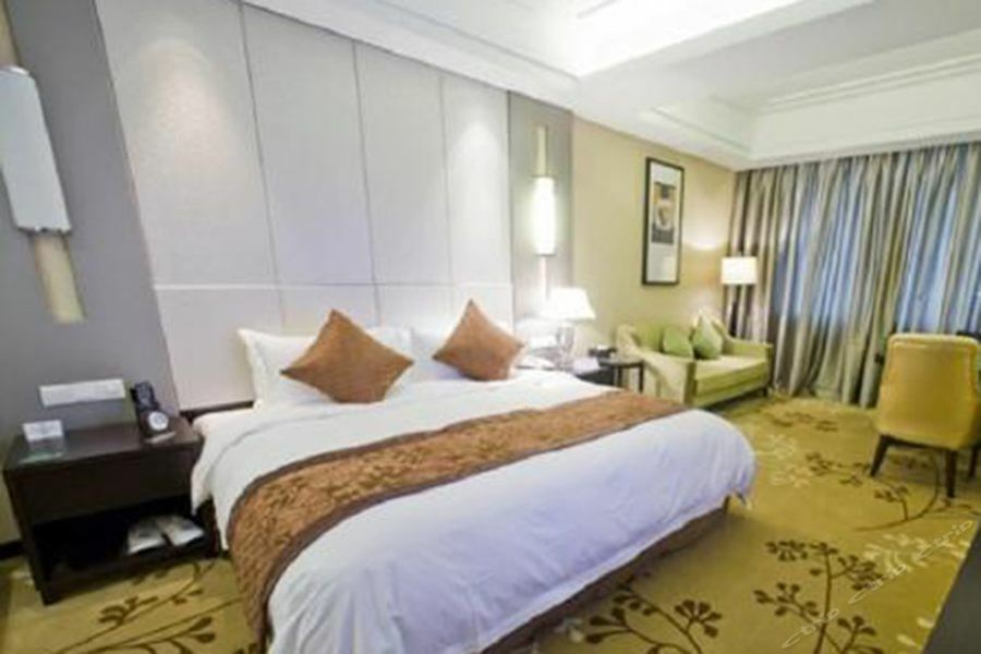 Ondine International Hotel Zhenjiang  Exterior photo