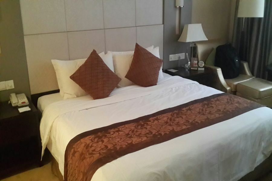 Ondine International Hotel Zhenjiang  Exterior photo